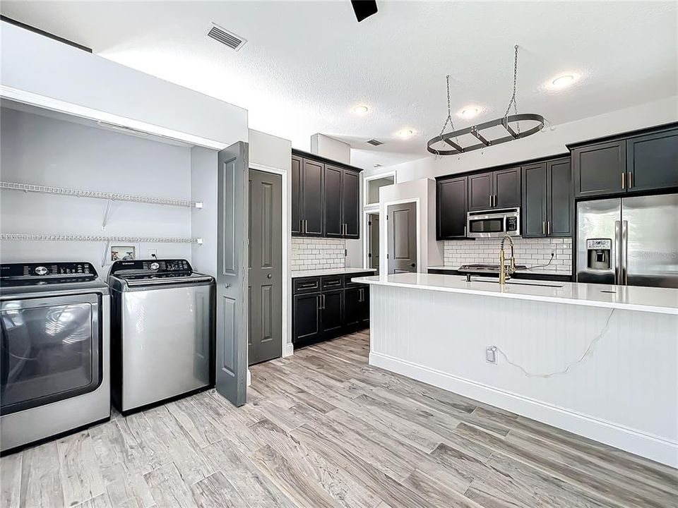 For Sale: $729,000 (3 beds, 2 baths, 1630 Square Feet)