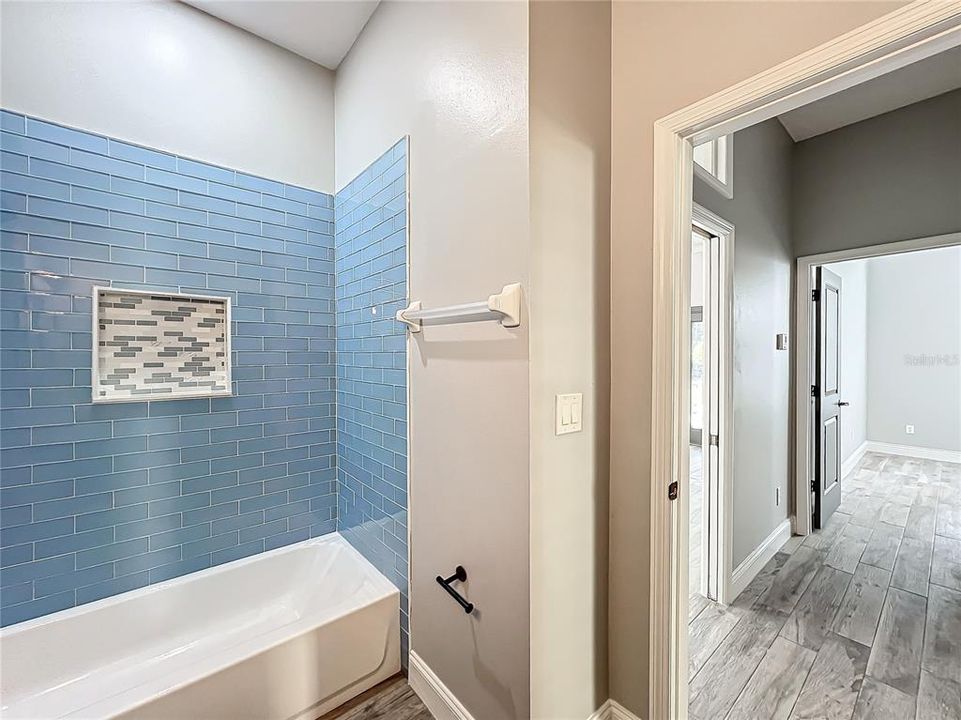 For Sale: $729,000 (3 beds, 2 baths, 1630 Square Feet)