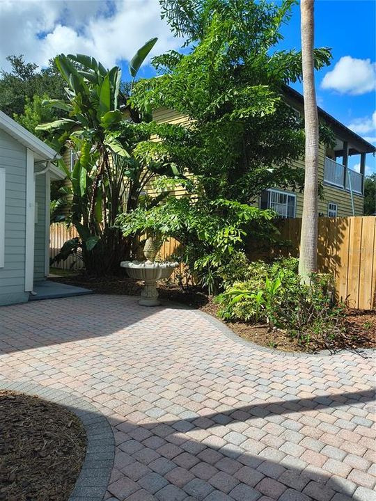 For Sale: $729,000 (3 beds, 2 baths, 1630 Square Feet)