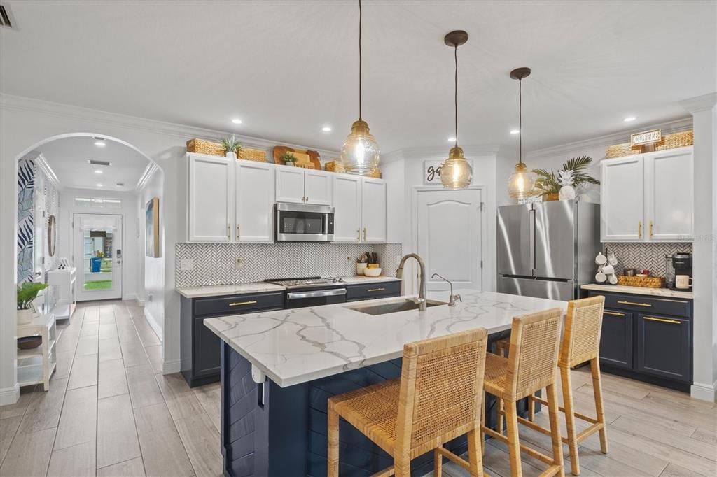 Active With Contract: $499,900 (4 beds, 2 baths, 1767 Square Feet)