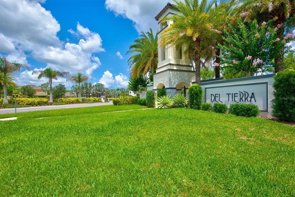 Active With Contract: $499,900 (4 beds, 2 baths, 1767 Square Feet)