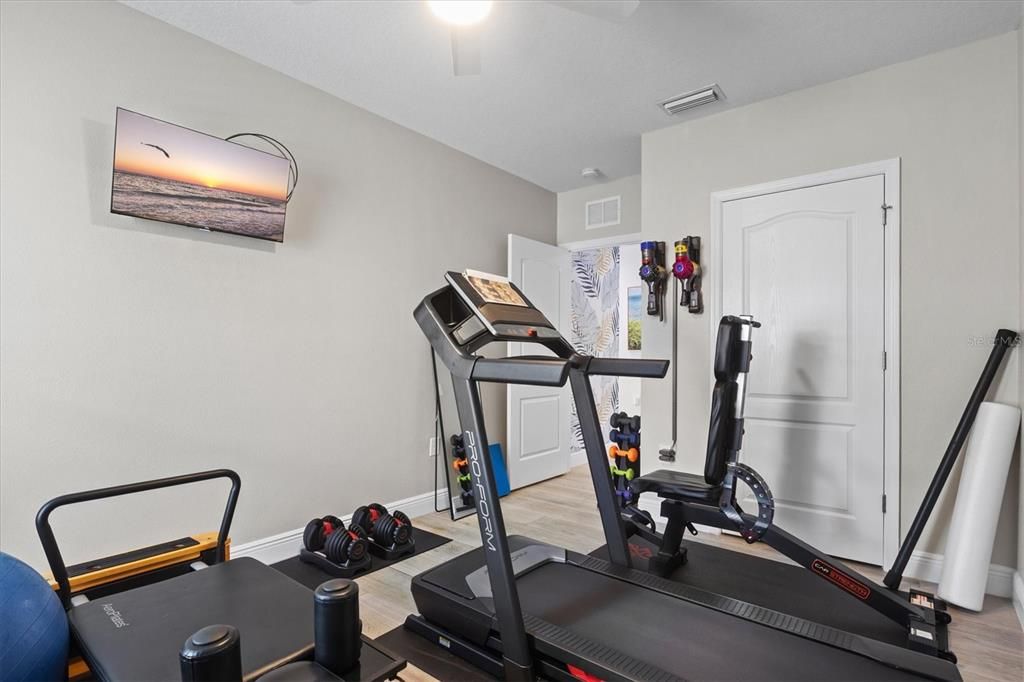 Active With Contract: $499,900 (4 beds, 2 baths, 1767 Square Feet)