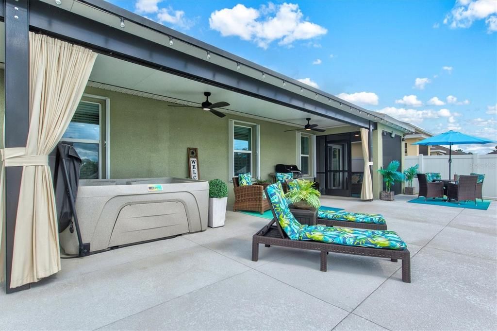 Active With Contract: $499,900 (4 beds, 2 baths, 1767 Square Feet)