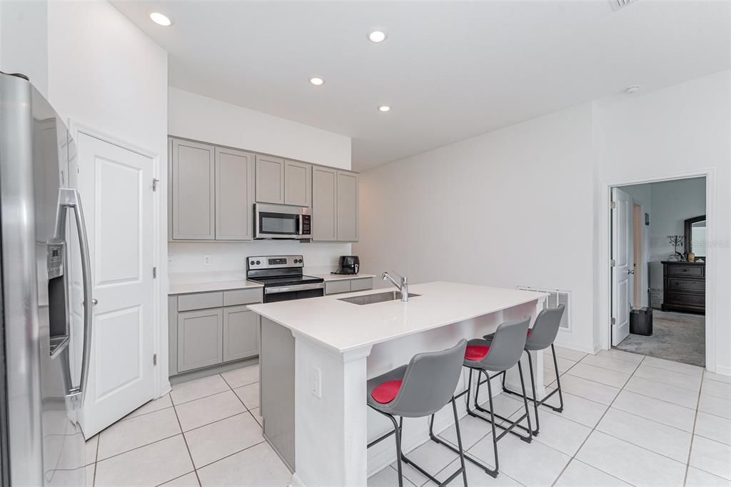 En Venta: $290,000 (3 camas, 2 baños, 1540 Pies cuadrados)