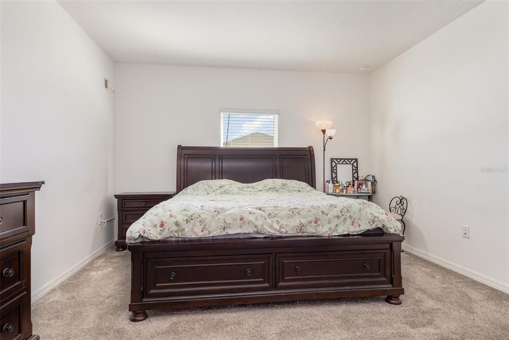 En Venta: $290,000 (3 camas, 2 baños, 1540 Pies cuadrados)