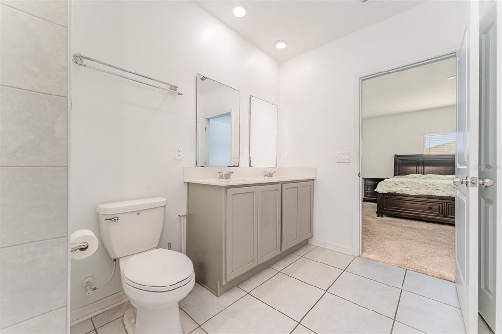 En Venta: $290,000 (3 camas, 2 baños, 1540 Pies cuadrados)