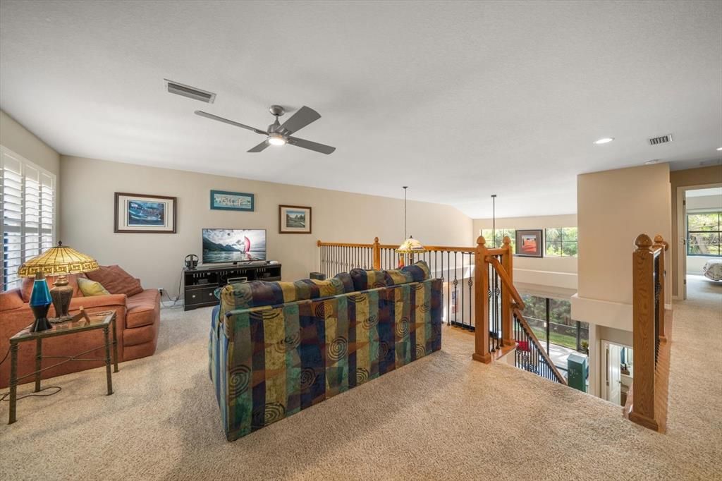 待售: $499,000 (3 贝兹, 2 浴室, 2215 平方英尺)