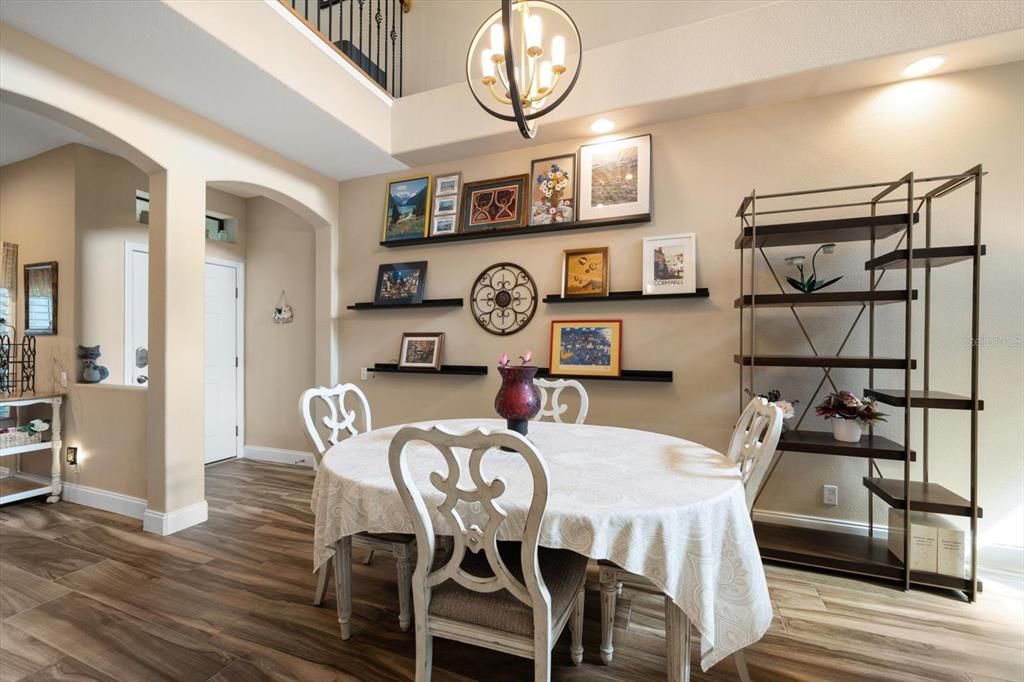 待售: $499,000 (3 贝兹, 2 浴室, 2215 平方英尺)