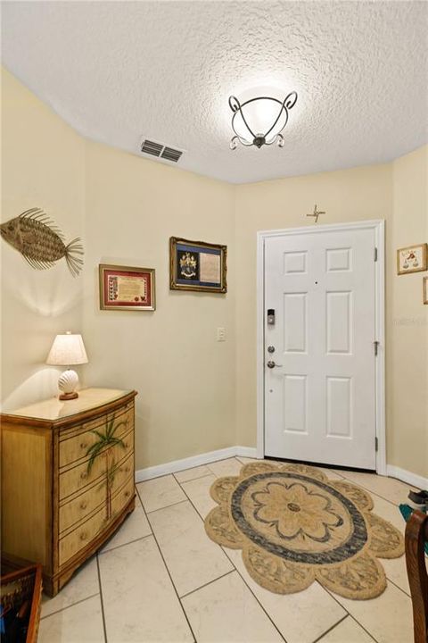 待售: $495,000 (3 贝兹, 2 浴室, 1712 平方英尺)