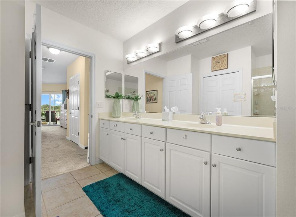 待售: $495,000 (3 贝兹, 2 浴室, 1712 平方英尺)