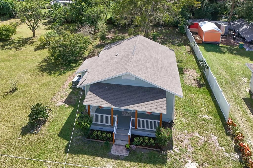 Active With Contract: $260,000 (2 beds, 1 baths, 944 Square Feet)