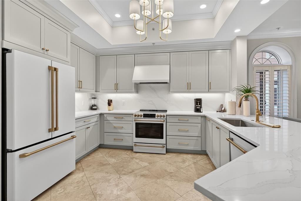 For Sale: $1,150,000 (3 beds, 3 baths, 2588 Square Feet)