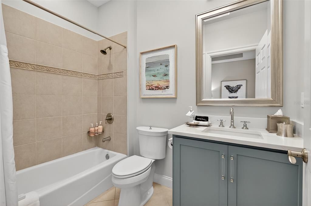 For Sale: $1,150,000 (3 beds, 3 baths, 2588 Square Feet)