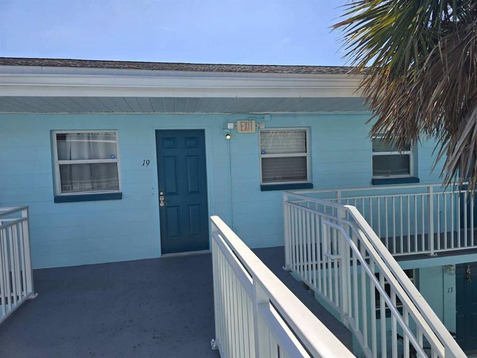 待售: $150,000 (1 贝兹, 1 浴室, 320 平方英尺)