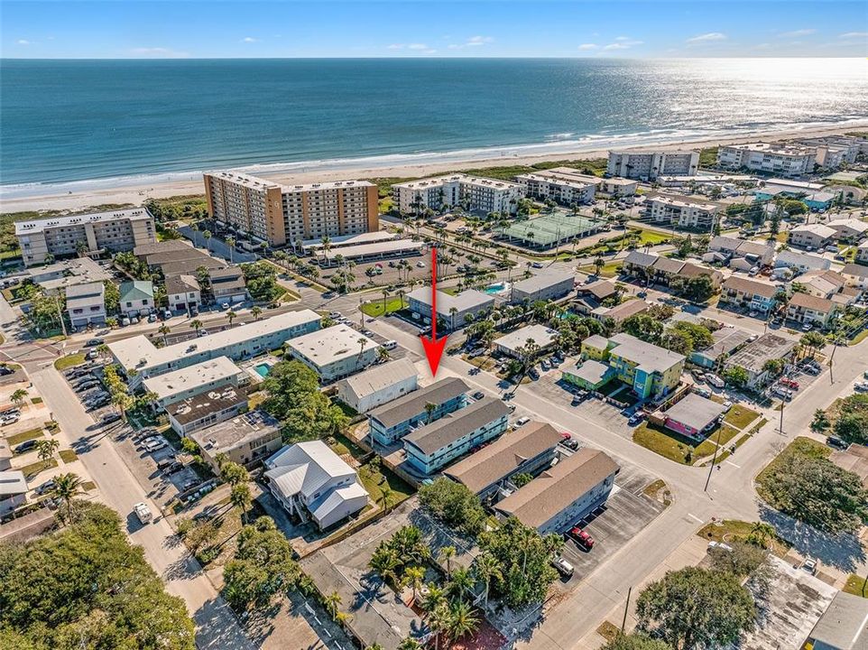 待售: $139,900 (1 贝兹, 1 浴室, 320 平方英尺)