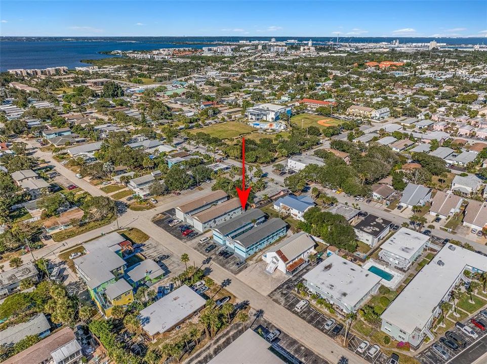 待售: $139,900 (1 贝兹, 1 浴室, 320 平方英尺)