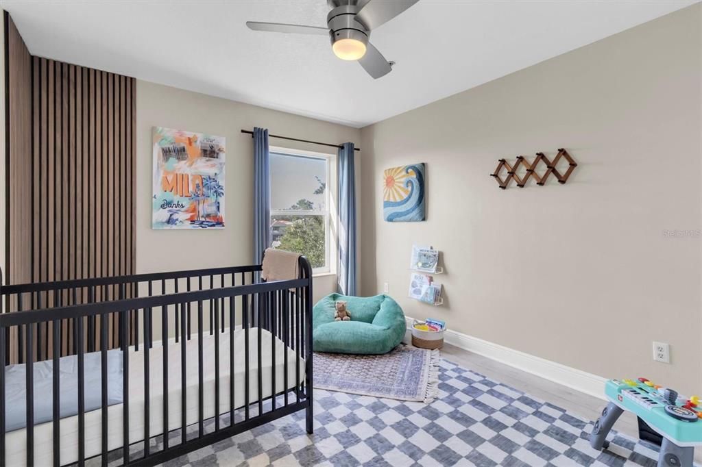 For Sale: $325,000 (3 beds, 3 baths, 1793 Square Feet)