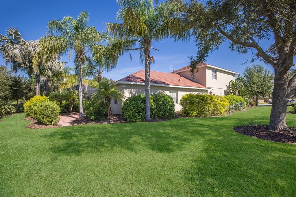 待售: $945,000 (4 贝兹, 3 浴室, 3852 平方英尺)