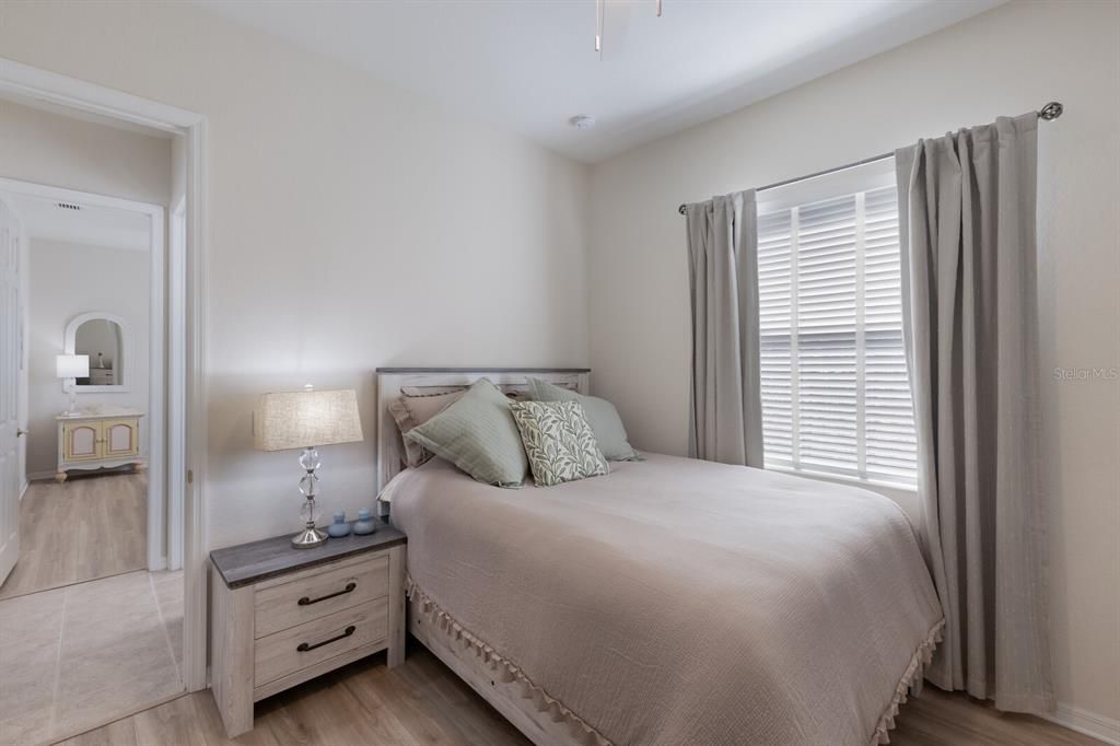 待售: $945,000 (4 贝兹, 3 浴室, 3852 平方英尺)