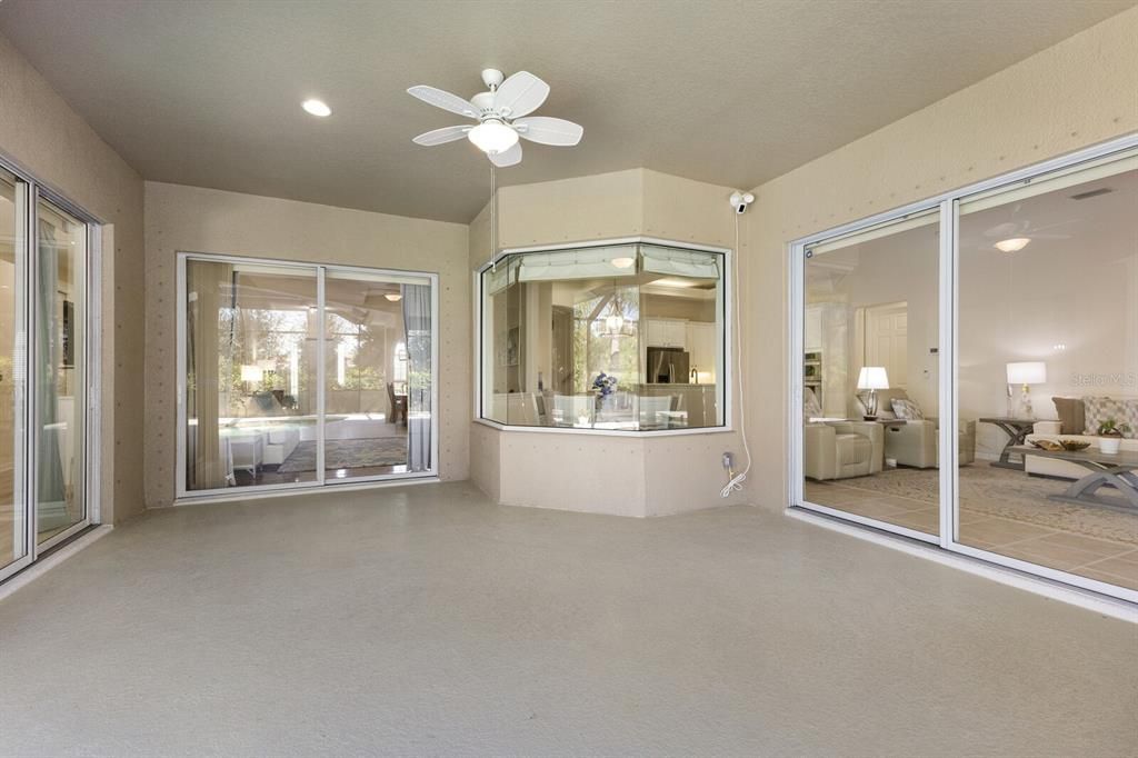 待售: $945,000 (4 贝兹, 3 浴室, 3852 平方英尺)