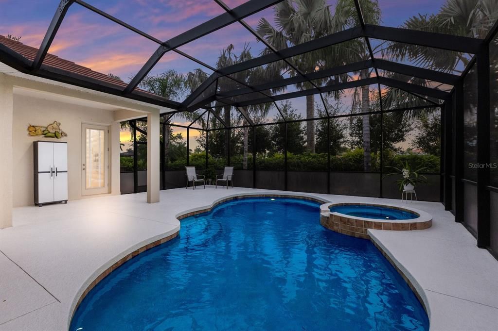 待售: $945,000 (4 贝兹, 3 浴室, 3852 平方英尺)