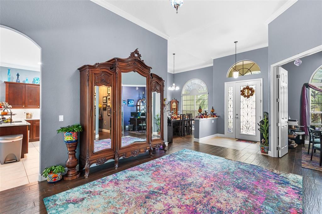 待售: $550,000 (3 贝兹, 2 浴室, 2618 平方英尺)