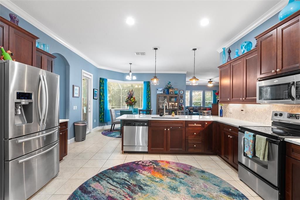 待售: $550,000 (3 贝兹, 2 浴室, 2618 平方英尺)