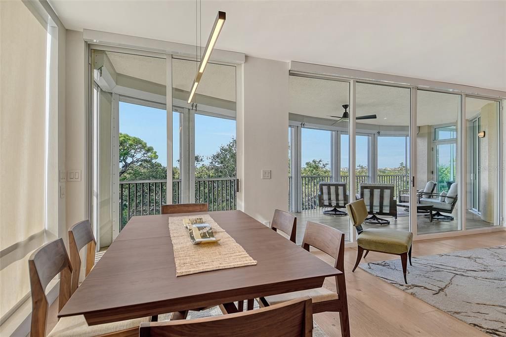 For Sale: $1,200,000 (3 beds, 3 baths, 2778 Square Feet)