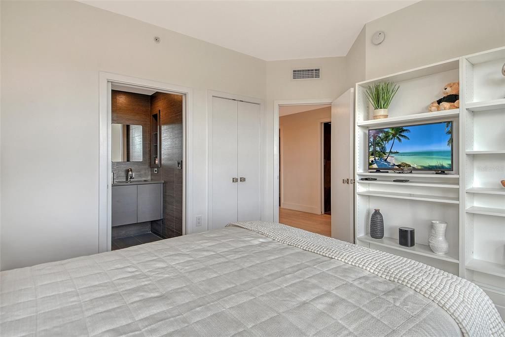 For Sale: $1,200,000 (3 beds, 3 baths, 2778 Square Feet)