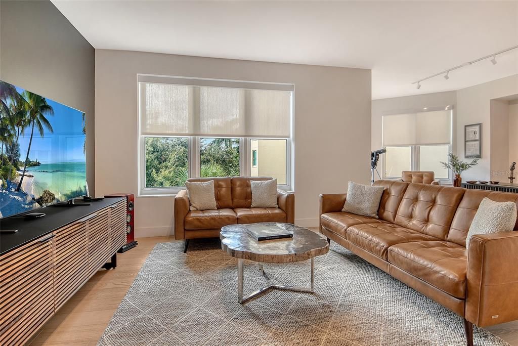 For Sale: $1,200,000 (3 beds, 3 baths, 2778 Square Feet)