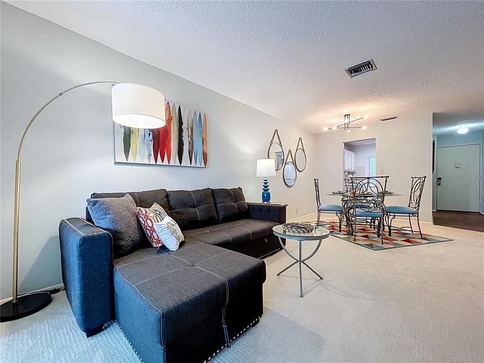 For Sale: $115,000 (1 beds, 1 baths, 750 Square Feet)