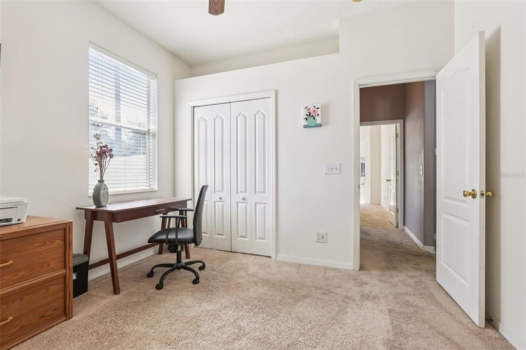 Под контрактом: $340,000 (3 спален, 2 ванн, 1738 Квадратных фут)