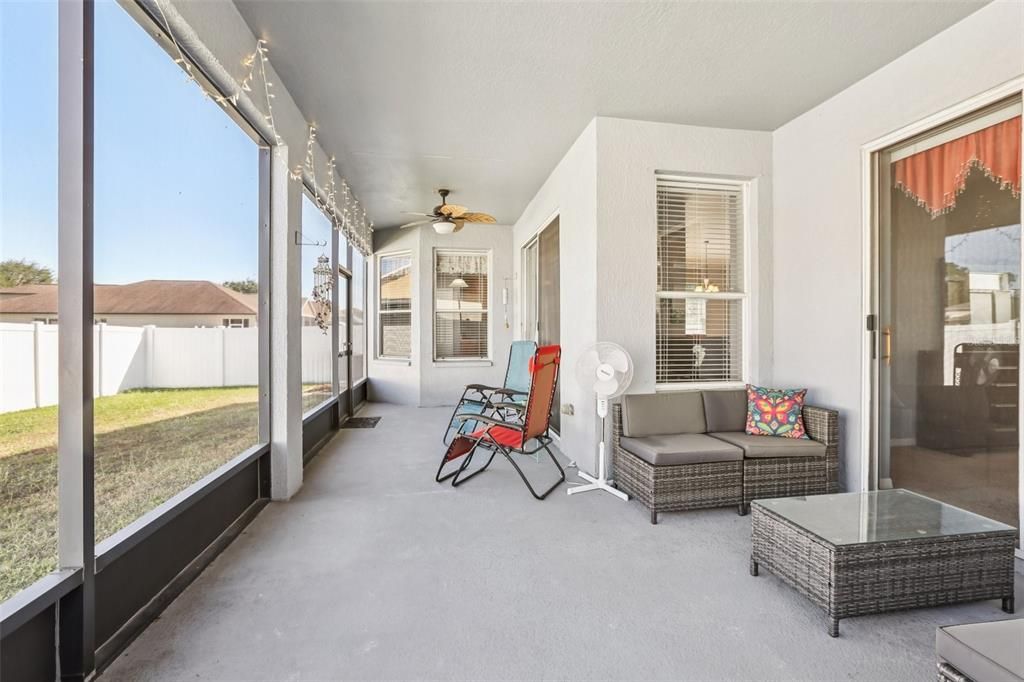 Под контрактом: $340,000 (3 спален, 2 ванн, 1738 Квадратных фут)