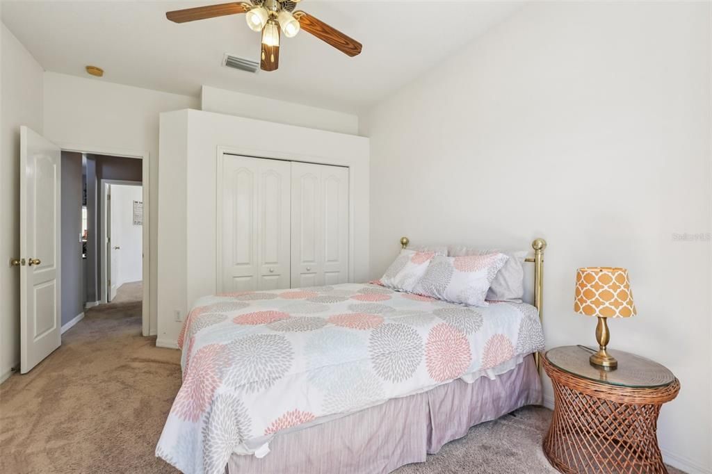 Под контрактом: $340,000 (3 спален, 2 ванн, 1738 Квадратных фут)