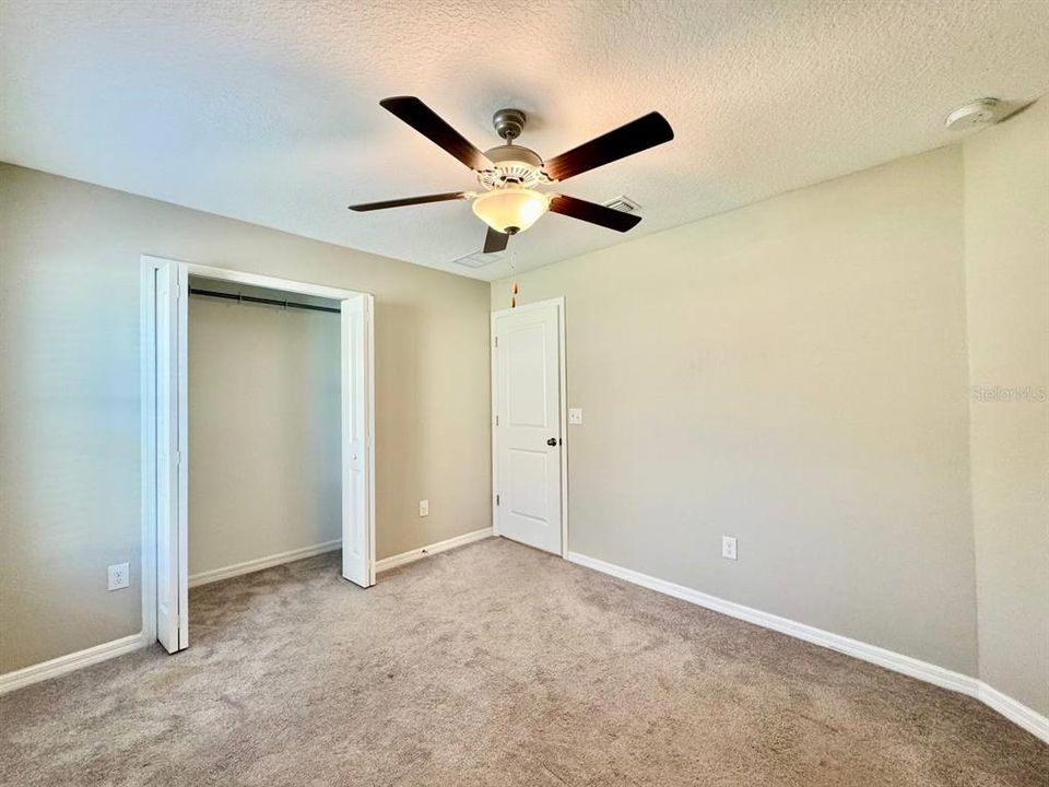 出租: $2,100 (4 贝兹, 2 浴室, 1841 平方英尺)