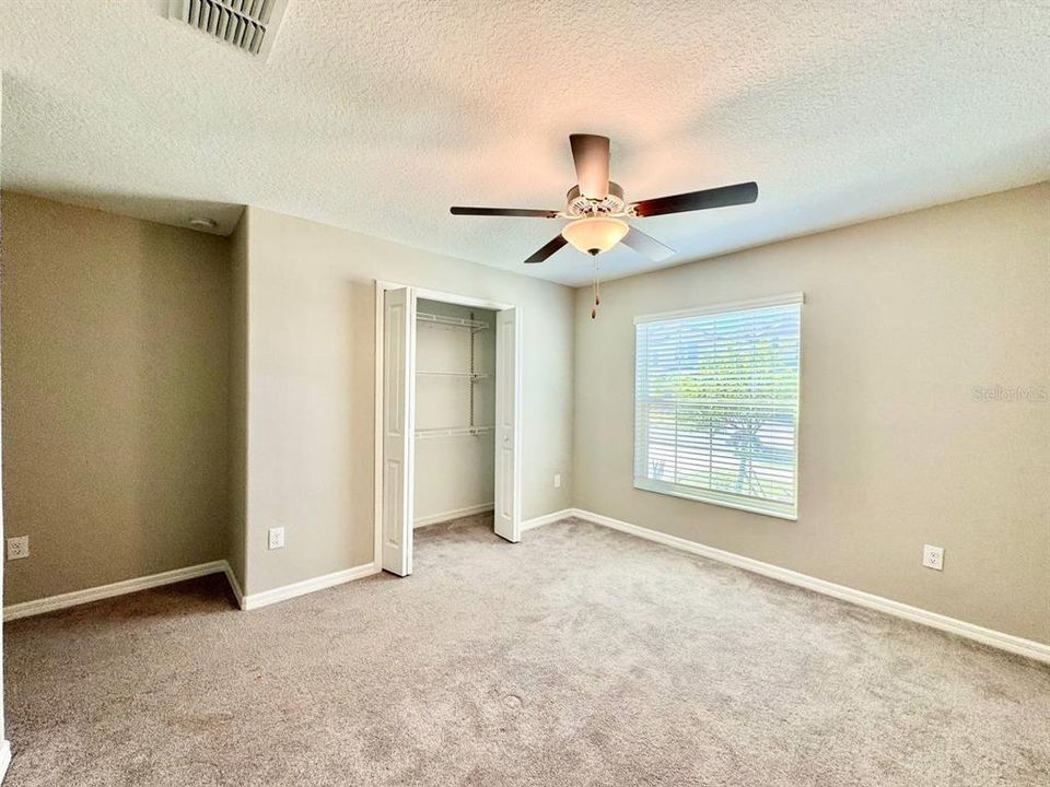 出租: $2,100 (4 贝兹, 2 浴室, 1841 平方英尺)