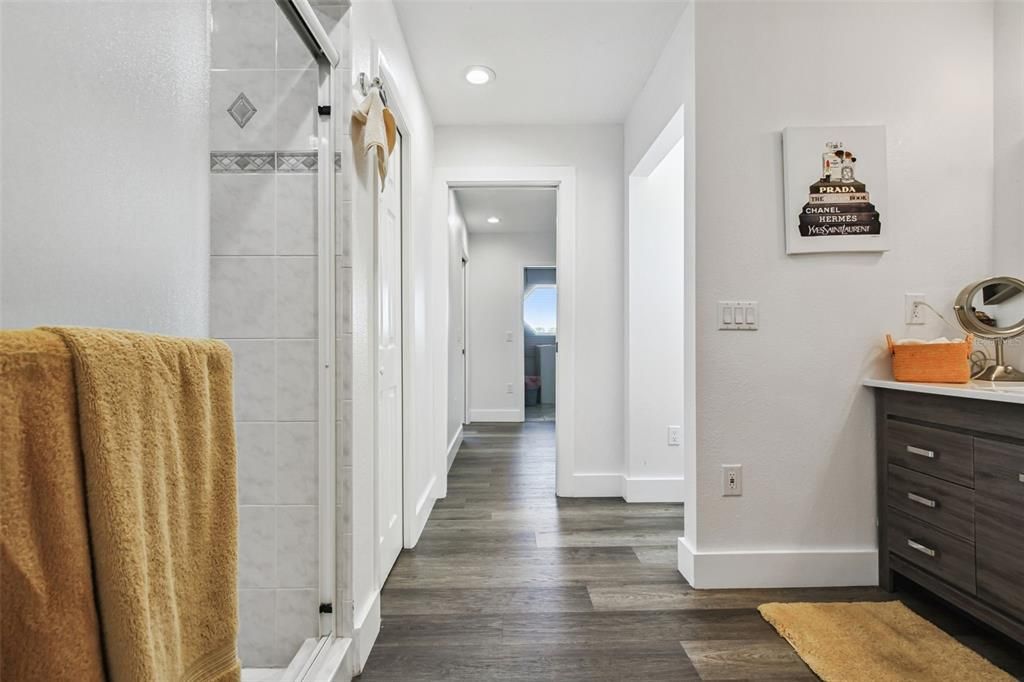 待售: $2,690,000 (6 贝兹, 4 浴室, 4546 平方英尺)