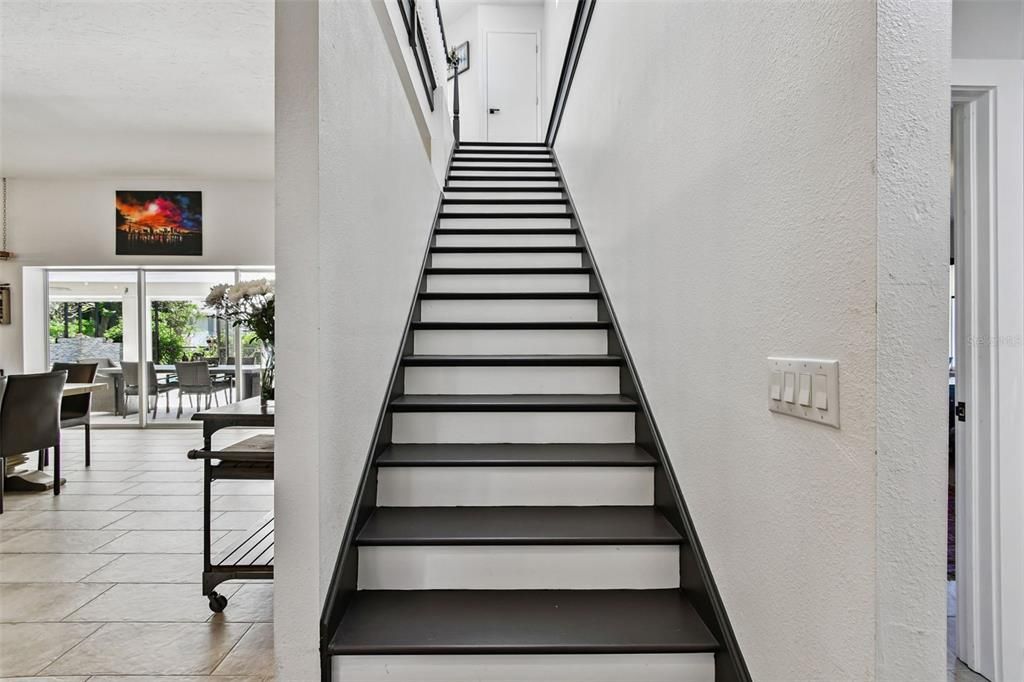 待售: $2,690,000 (6 贝兹, 4 浴室, 4546 平方英尺)