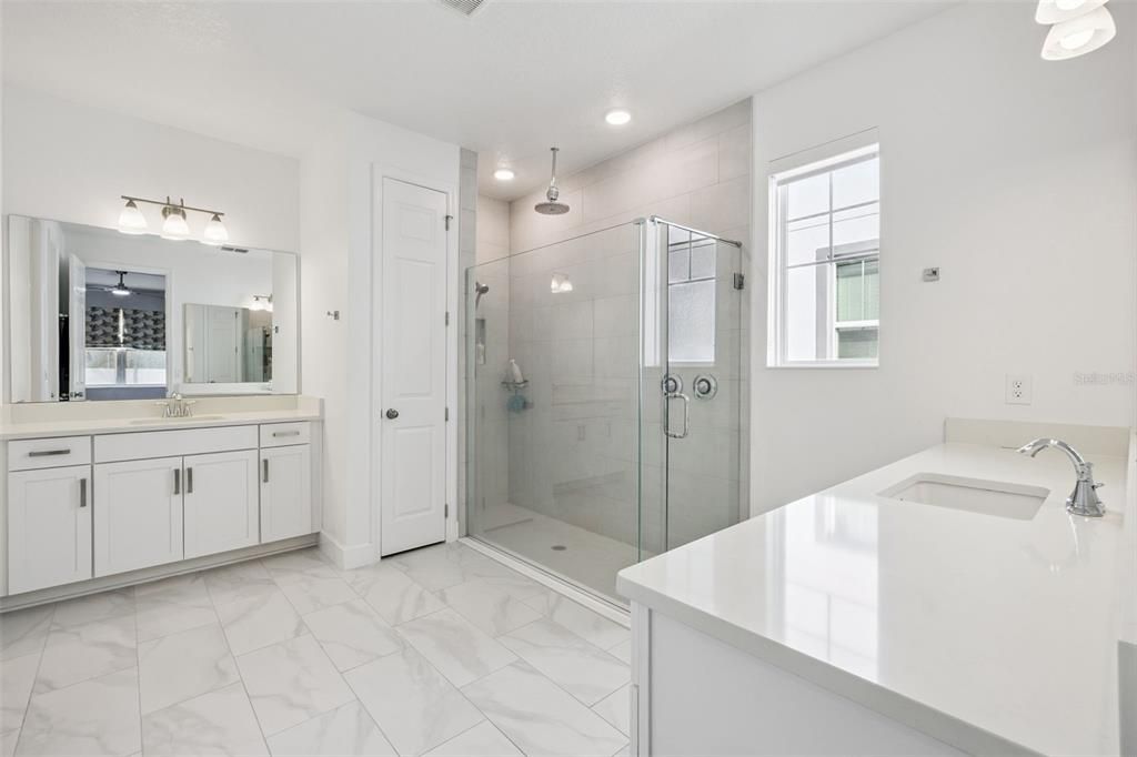Active With Contract: $760,000 (4 beds, 3 baths, 3074 Square Feet)