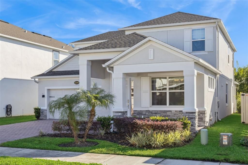 Active With Contract: $760,000 (4 beds, 3 baths, 3074 Square Feet)