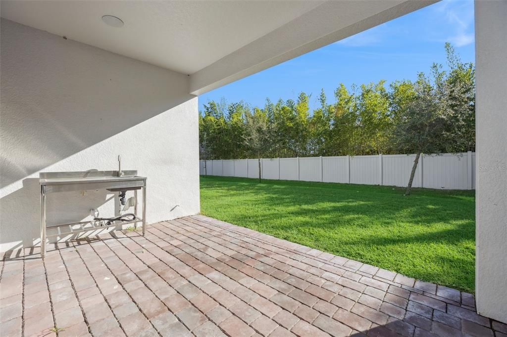 Active With Contract: $760,000 (4 beds, 3 baths, 3074 Square Feet)