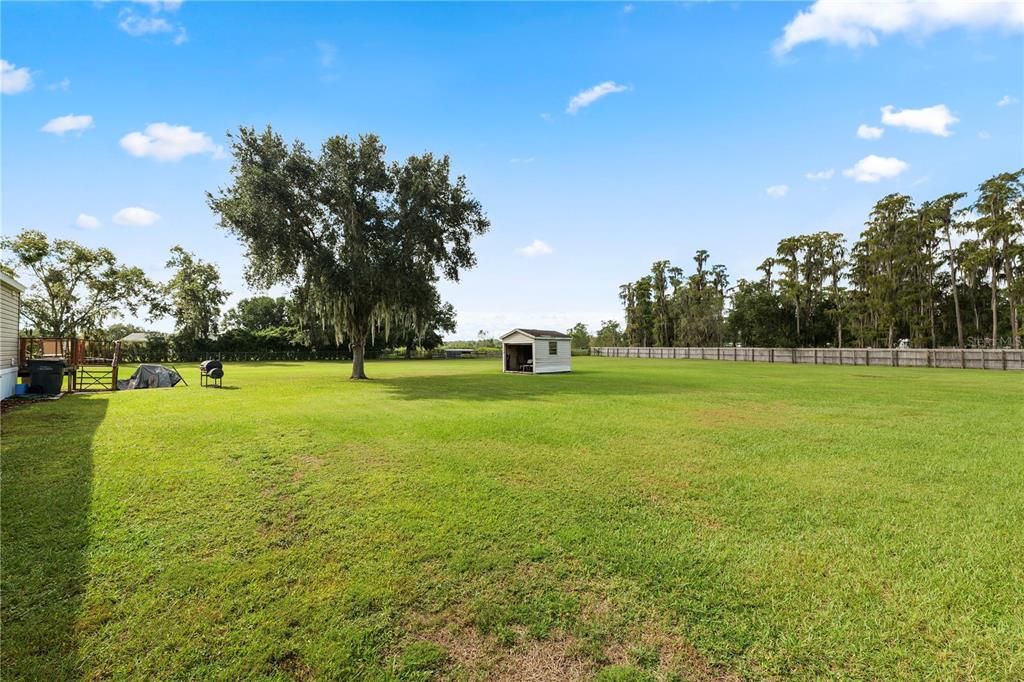 合同活跃: $245,000 (3 贝兹, 2 浴室, 1404 平方英尺)