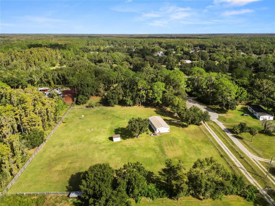 合同活跃: $245,000 (3 贝兹, 2 浴室, 1404 平方英尺)