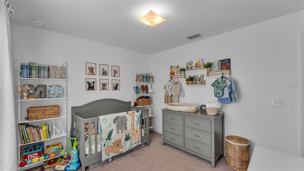 En Venta: $285,000 (3 camas, 2 baños, 1362 Pies cuadrados)