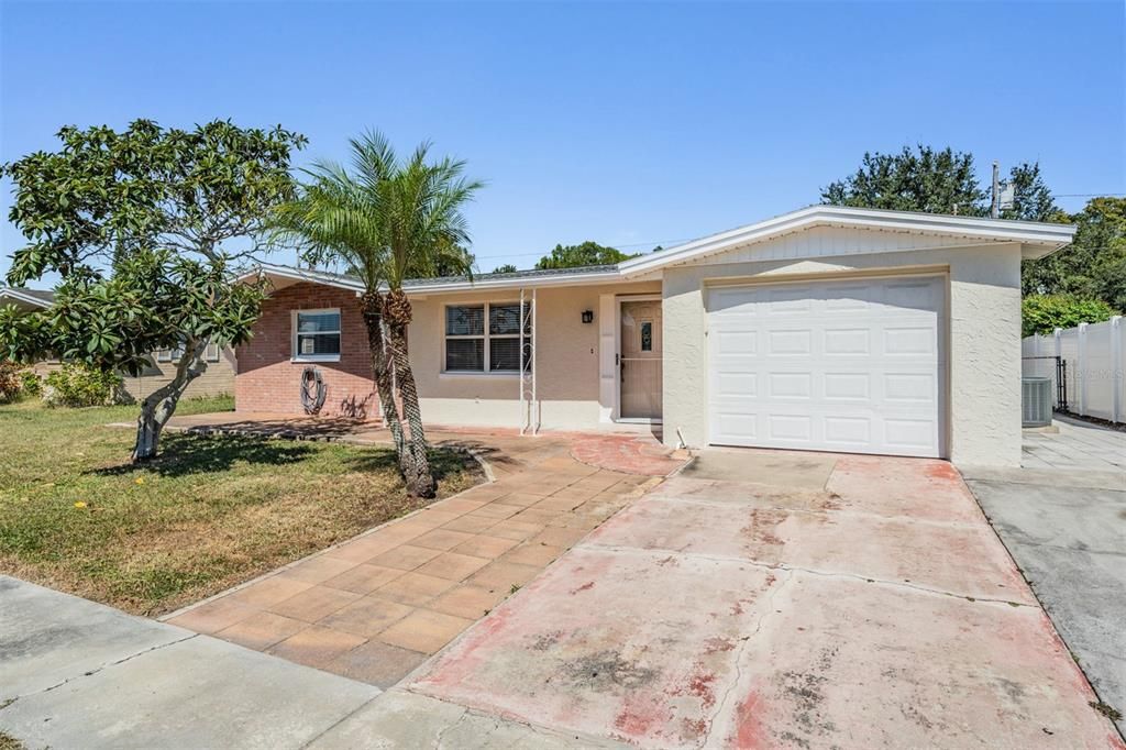 For Sale: $222,900 (3 beds, 2 baths, 1154 Square Feet)