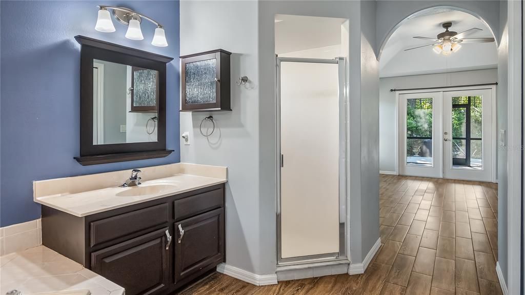 En Venta: $485,000 (3 camas, 2 baños, 2253 Pies cuadrados)