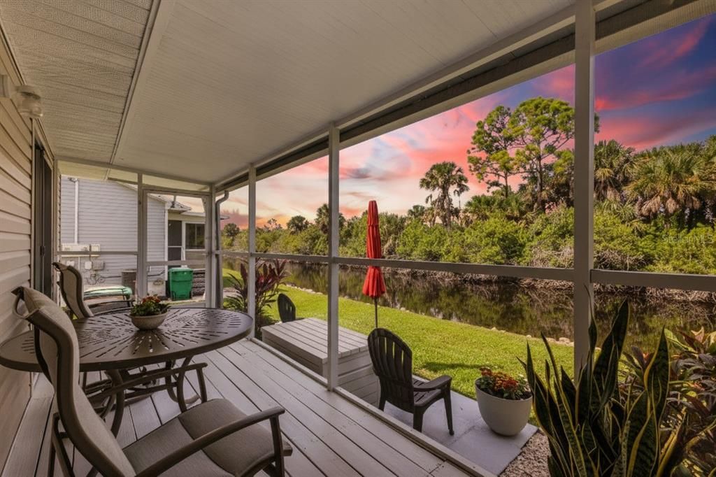 Active With Contract: $168,900 (2 beds, 1 baths, 868 Square Feet)