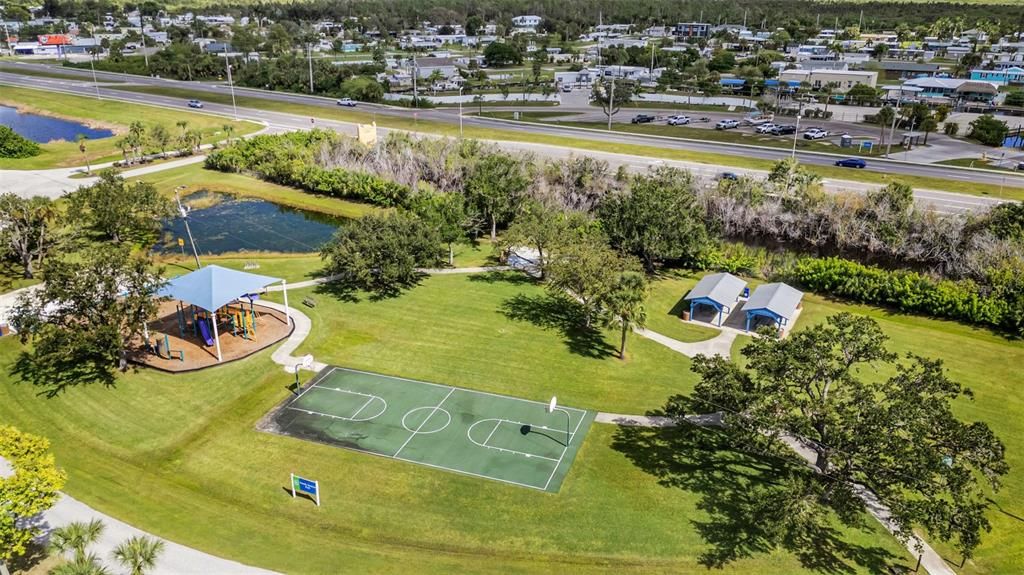 Active With Contract: $168,900 (2 beds, 1 baths, 868 Square Feet)