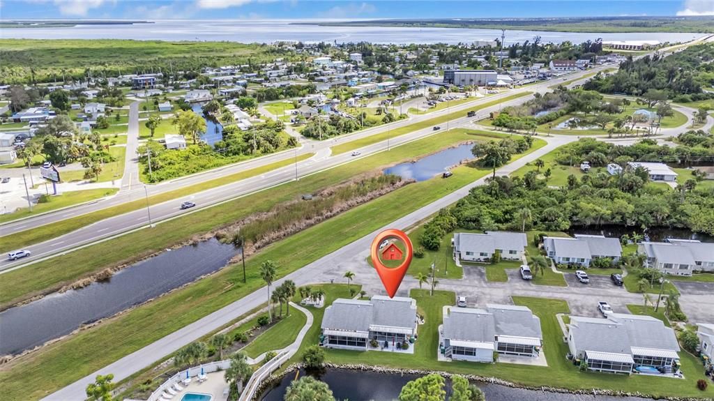 Active With Contract: $168,900 (2 beds, 1 baths, 868 Square Feet)