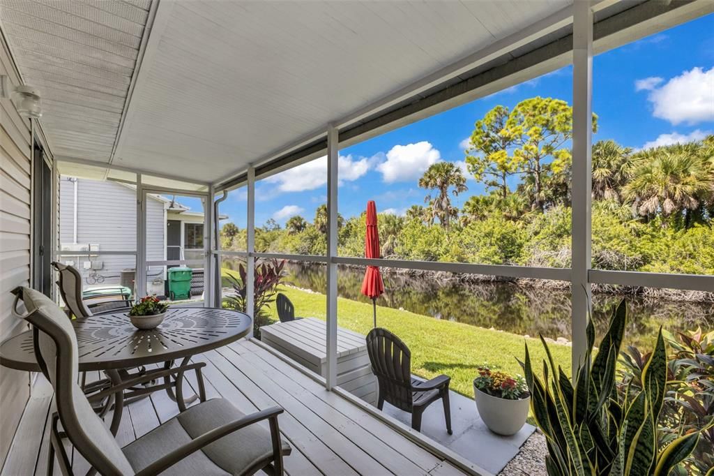 Active With Contract: $168,900 (2 beds, 1 baths, 868 Square Feet)